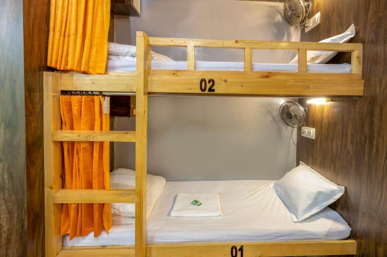 Sunrise Dormitory Hostel Mumbai Exterior foto