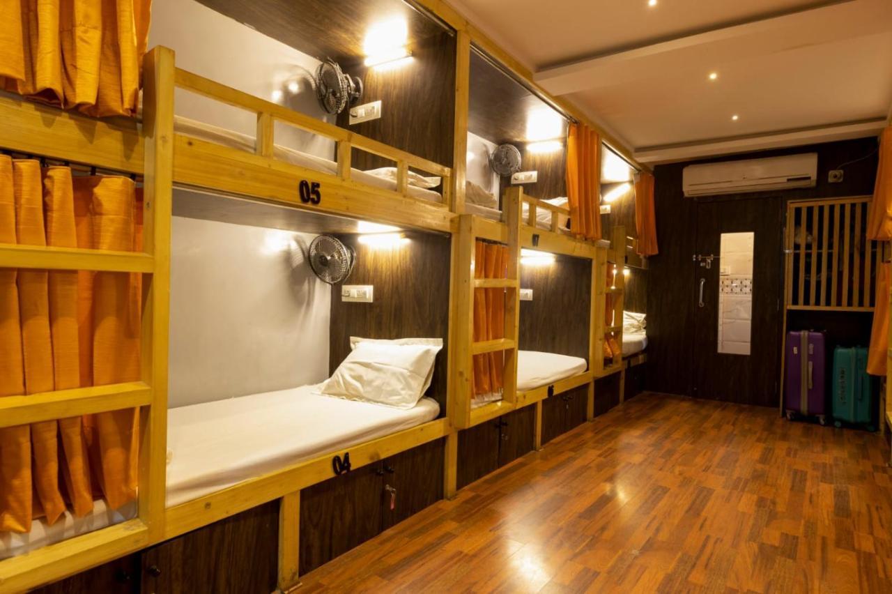 Sunrise Dormitory Hostel Mumbai Exterior foto