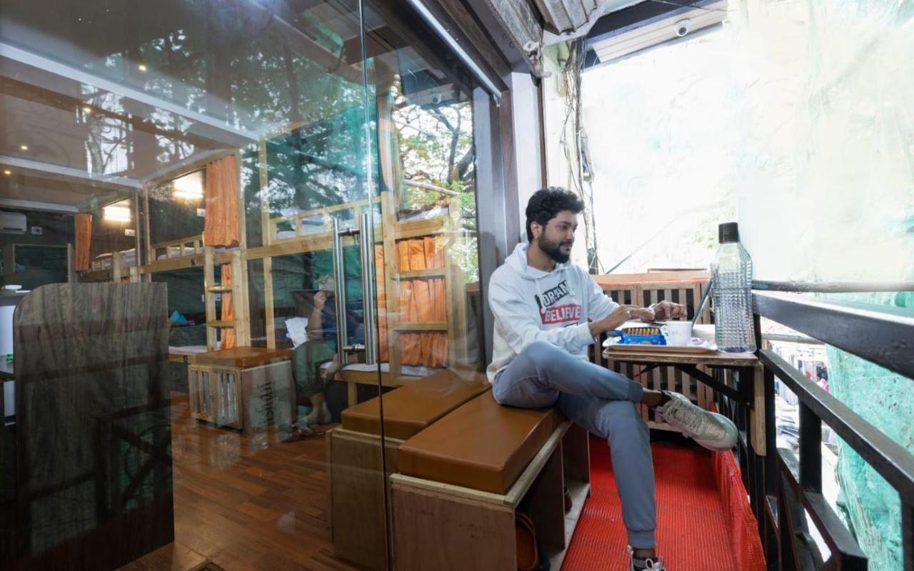Sunrise Dormitory Hostel Mumbai Exterior foto