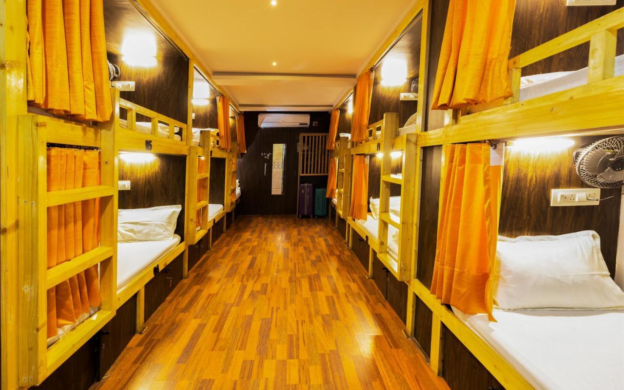 Sunrise Dormitory Hostel Mumbai Exterior foto